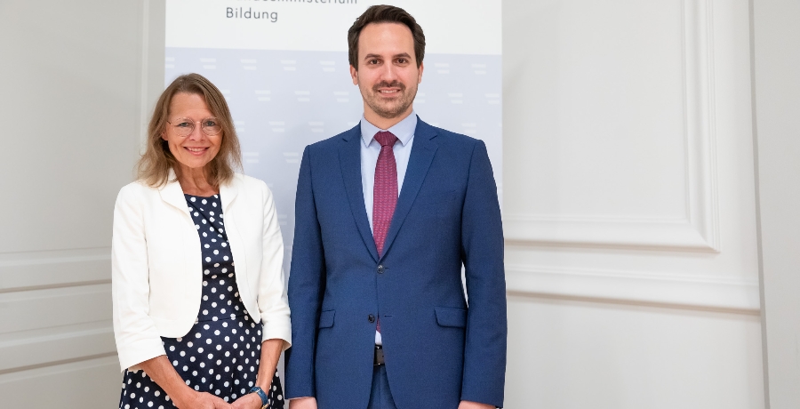 Lehramtsstudium für die Primarstufe wird praxisnäher: Bildungsminister Christoph Wiederkehr und Rektorin Beatrix Karl stellen Reform vor