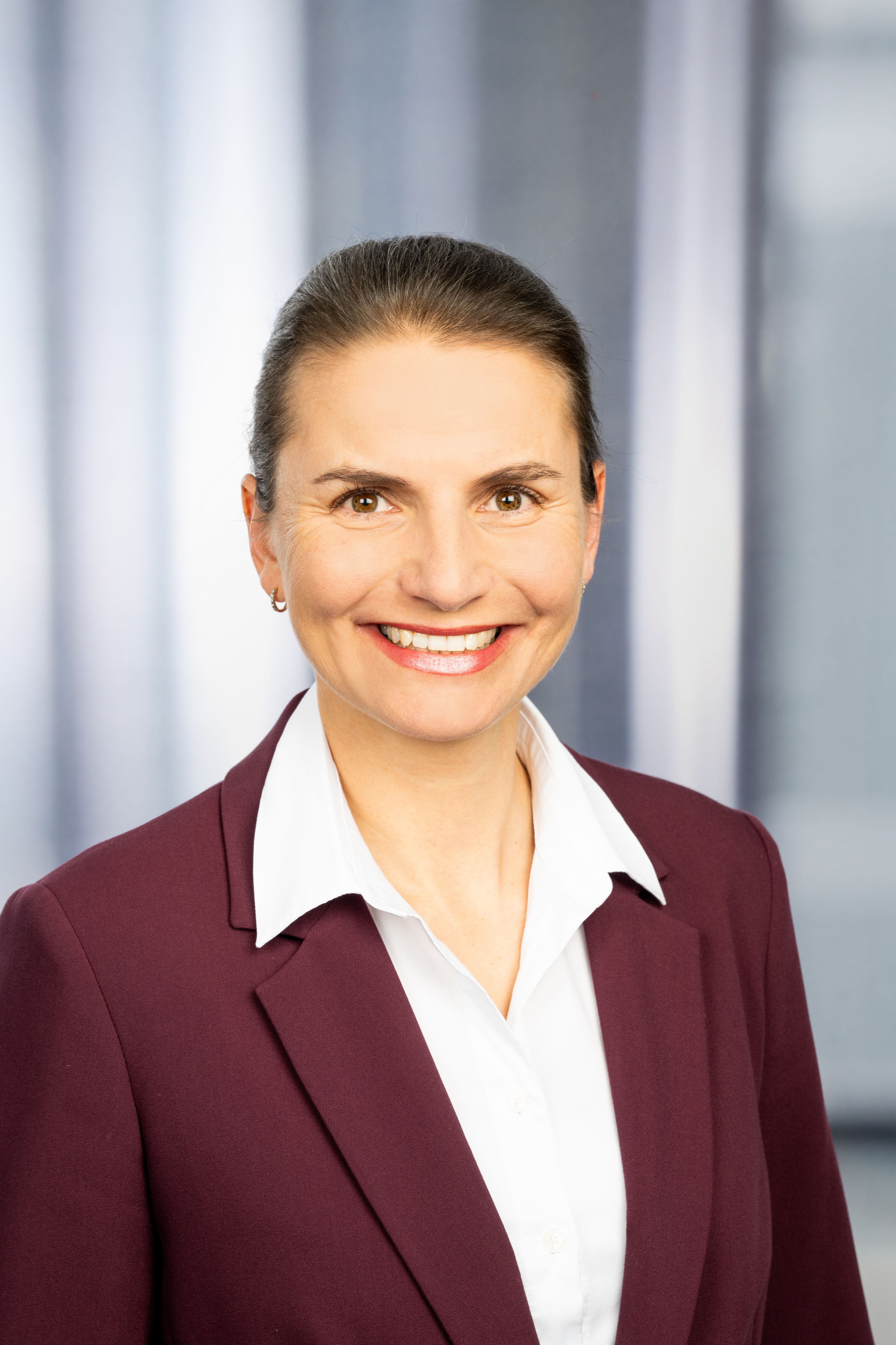 Dipl.-Päd. Dr. Bettina Ellinger zur neuen Bildungsdirektorin für Tirol bestellt